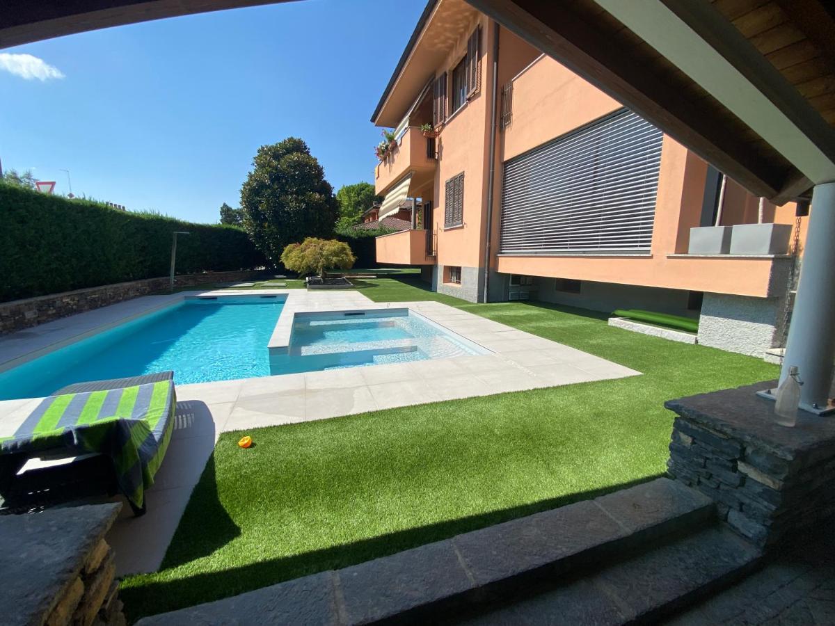 Longone al Segrino B&B Arcobaleno المظهر الخارجي الصورة