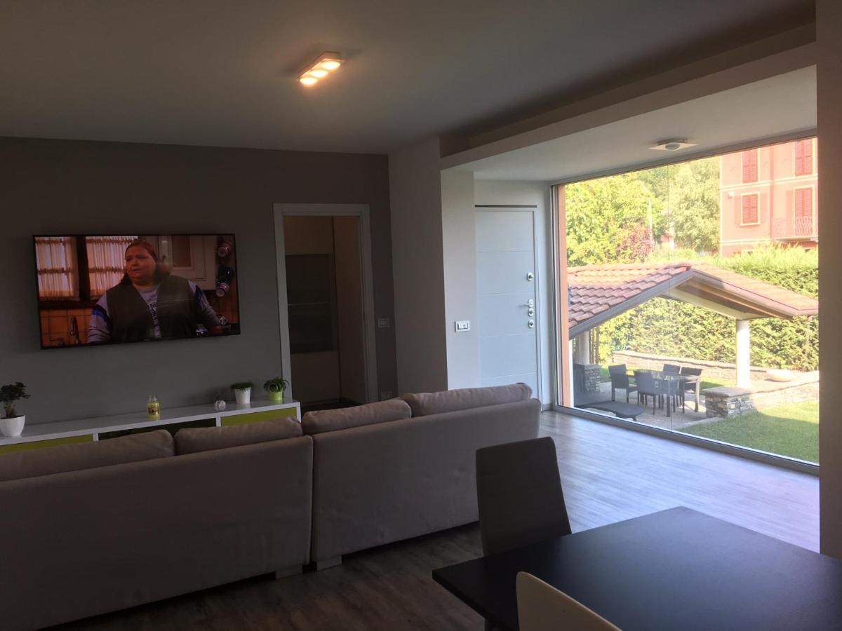 Longone al Segrino B&B Arcobaleno المظهر الخارجي الصورة
